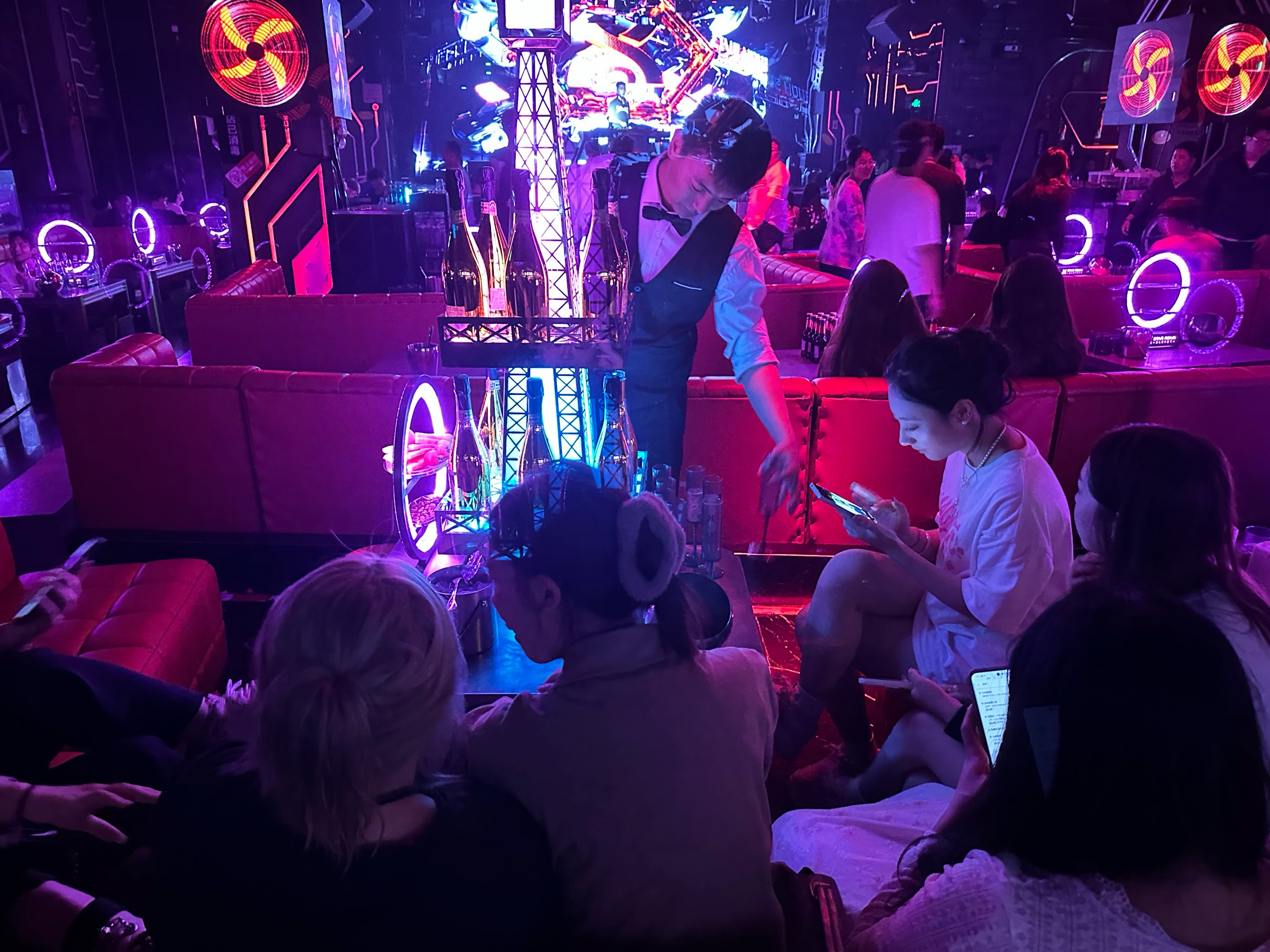 咸阳商务ktv精选推荐尽享尊贵体验-武功县ktv预订